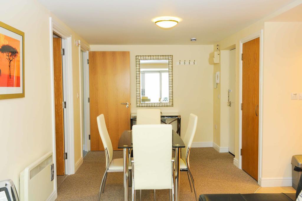 Your Stay Bristol Cotham Lawn Exterior photo