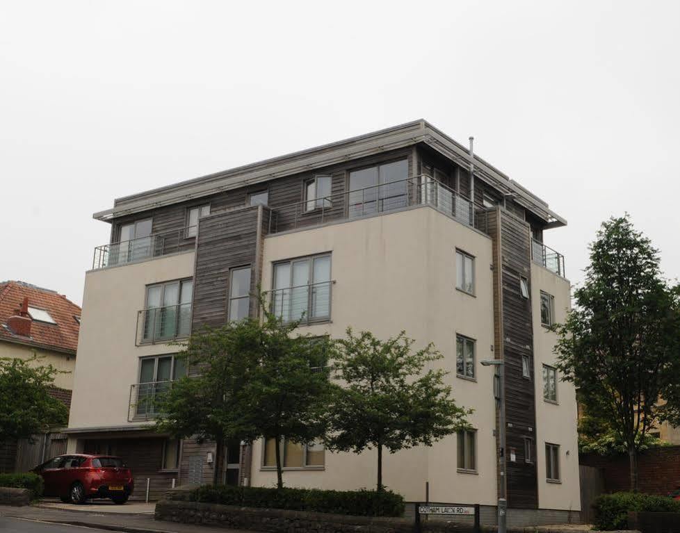 Your Stay Bristol Cotham Lawn Exterior photo